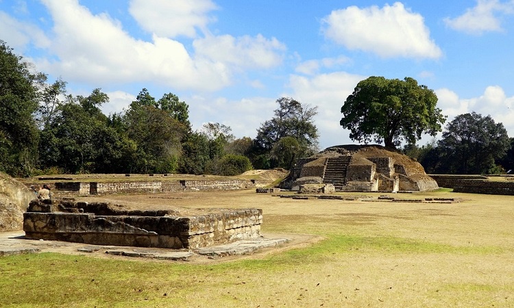 Iximché, a kakcsikelek fővárosa