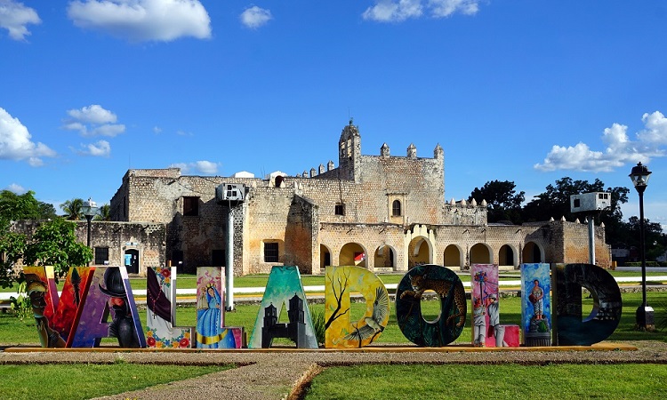 Valladolid és Ek Balam romvárosa