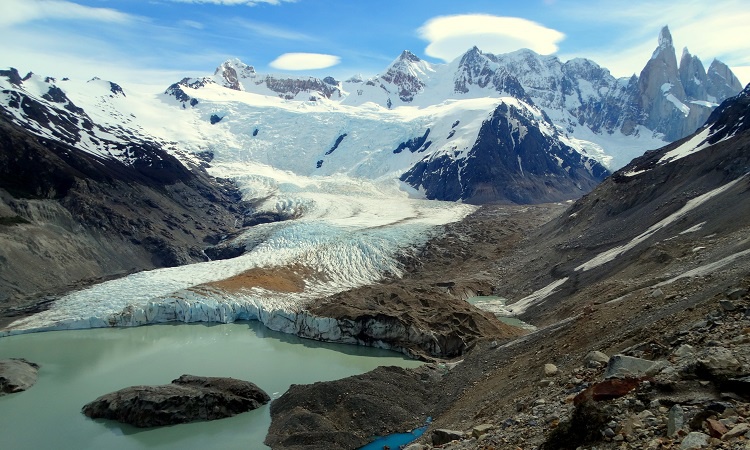 Cerro Torre, a Föld legnehezebben mászható sziklája