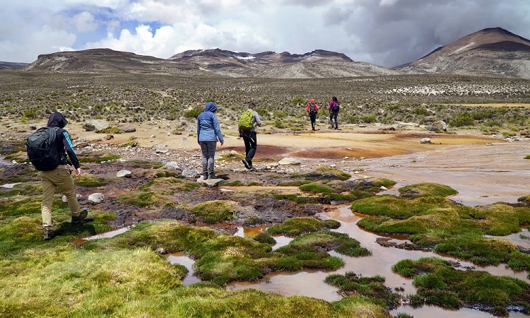 Laguna Salinas és egy furcsa jelenés a sicuani égbolton 